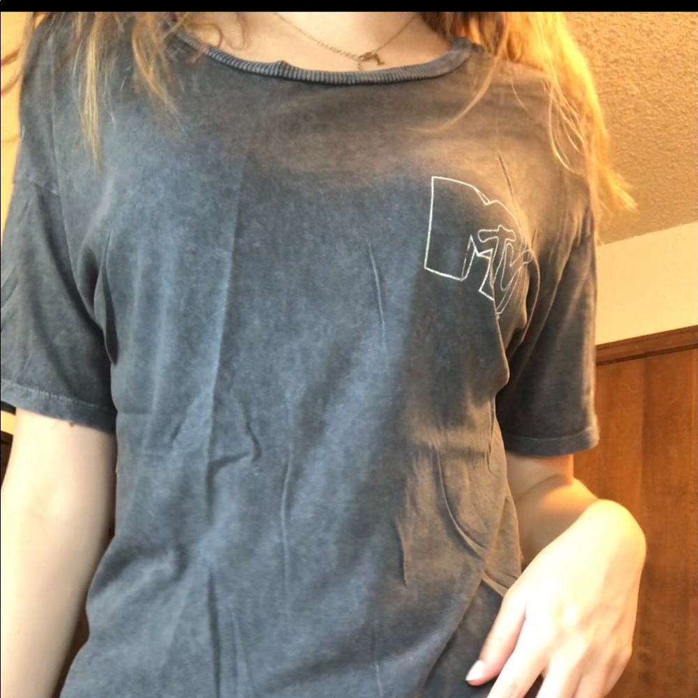navy blue mtv top